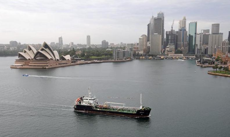 Whitnavigator arriving in Sydney